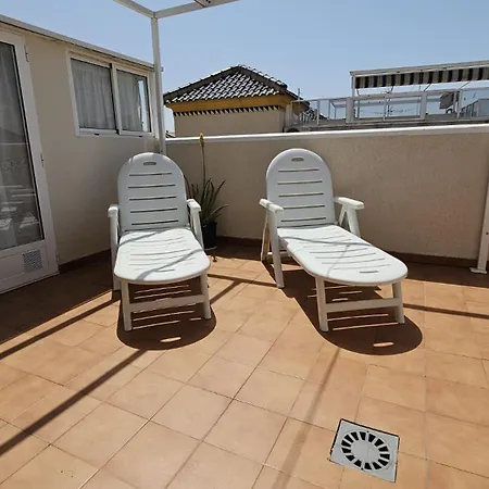 Villa Casa - *